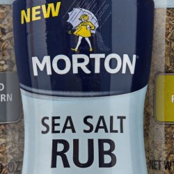 Salt rubs get contemporary redesign, flip-top closure